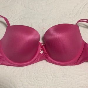 Victoria’s Secret Pink 32D Bra